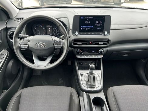 Used 2022 Hyundai Kona SEL w/ Convenience Package FWD image 16