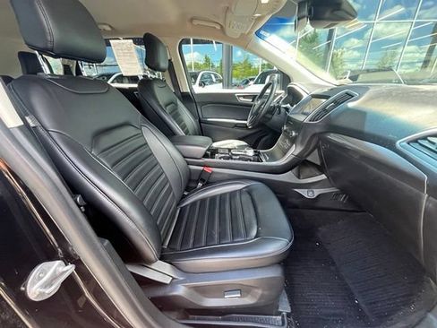 Used 2019 Ford Edge SEL w/ Equipment Group 201A AWD/4WD image 10