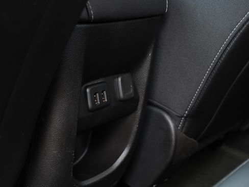 Used 2018 Chevrolet Colorado ZR2 image 15