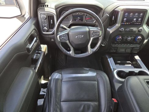Used 2020 Chevrolet Silverado 1500 RST AWD/4WD image 28