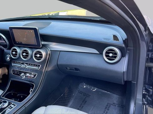Used 2015 Mercedes-Benz C 300 4MATIC Sedan image 17