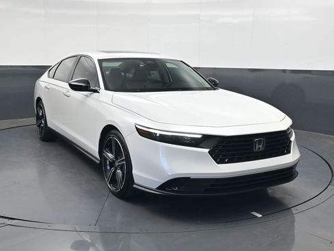 New 2026 Honda Accord SE image 2
