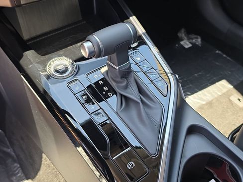 New 2026 Kia Niro FWD image 26