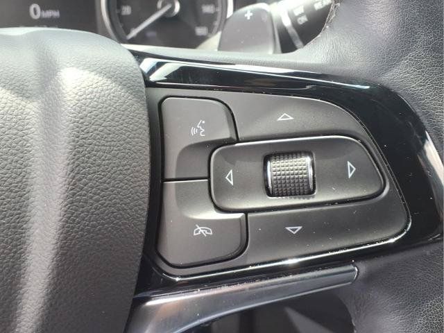 Used 2024 Buick Enclave Essence w/ Sport Touring Edition FWD image 18