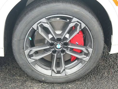 New 2026 BMW X2 xDrive28i w/ M Sport Package image 11