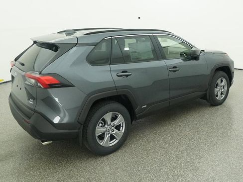 New 2025 Toyota RAV4 LE image 22