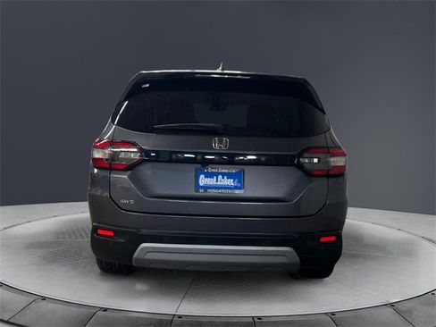 Certified 2024 Honda Pilot EX-L image 4