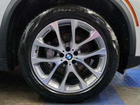 Used 2019 BMW X5 xDrive40i w/ Convenience Package AWD/4WD image 87