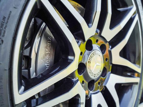 Used 2015 Mercedes-Benz SL 550 image 77