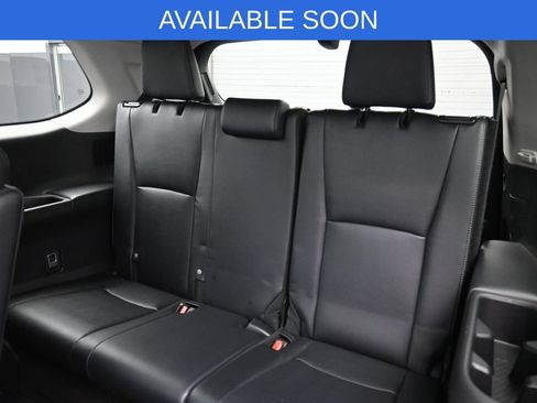 Used 2024 Toyota Grand Highlander AWD image 31