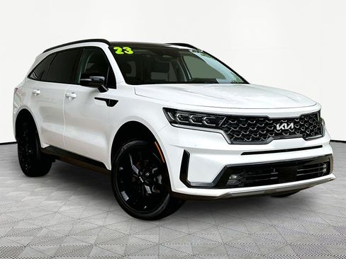 Used 2023 Kia Sorento SX AWD/4WD image 3