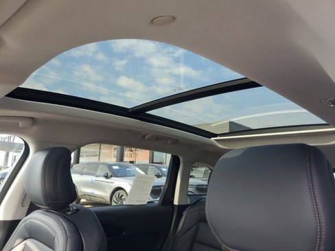 New 2026 Lincoln Nautilus Premier w/ Equipment Group 102A image 10