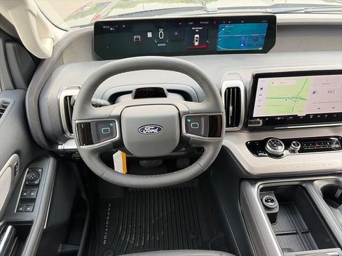 New 2027 Ford Expedition Max Active AWD/4WD image 15