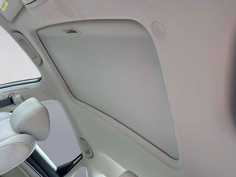 Used 2020 Honda Accord EX image 32