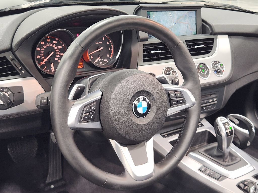 Used 2012 BMW Z4 sDrive35i RWD image 16