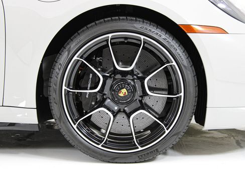 Used 2025 Porsche 911 Turbo S AWD/4WD image 17