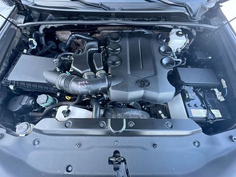 Used 2024 Toyota 4Runner SR5 Premium image 30