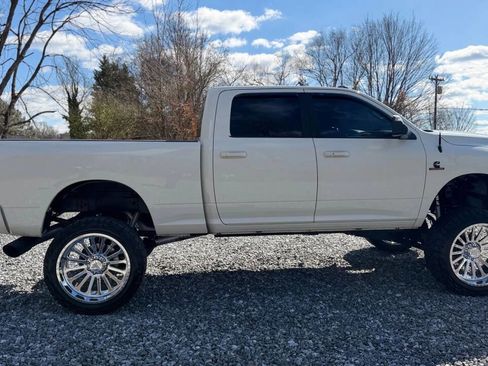 Used 2017 RAM 3500 Laramie w/ Sport Appearance Group image 10