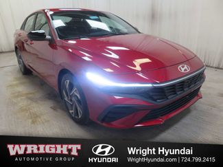 Used 2025 Hyundai Elantra Sport video 1