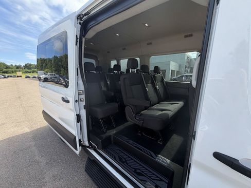 Used 2023 Ford Transit 350 XLT RWD image 21