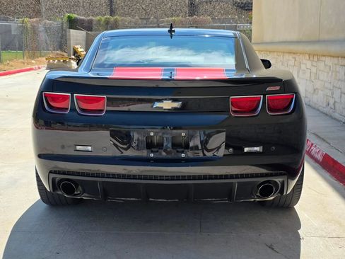 Used 2011 Chevrolet Camaro SS w/ RS Package RWD image 4