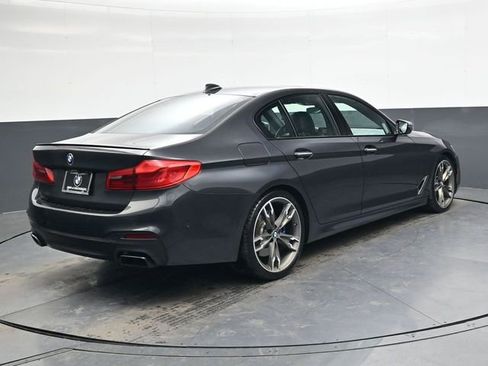 Used 2018 BMW M550i xDrive image 4