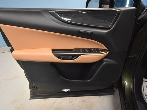 Used 2022 Lexus NX 250 AWD image 4