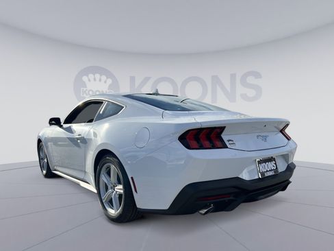 New 2026 Ford Mustang Coupe image 4