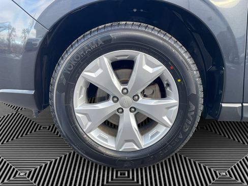 Used 2014 Subaru Forester 2.5i Limited w/ Popular Package #2 image 18