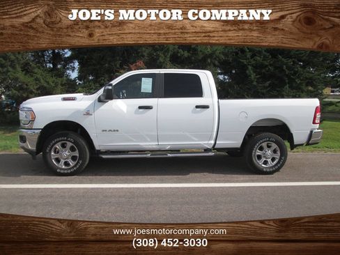 Used 2024 RAM 2500 Big Horn w/ Off Road Package AWD/4WD image 1