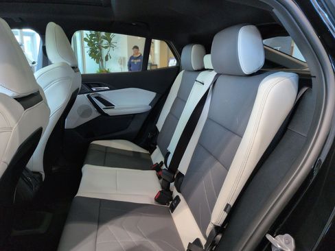 Used 2026 BMW X2 xDrive28i w/ Technology Package image 31