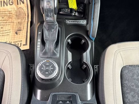 Used 2022 Ford Bronco Wildtrak AWD/4WD image 24