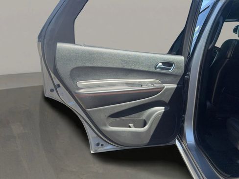 Used 2017 Dodge Durango R/T image 19