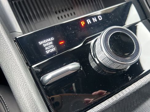 New 2026 Jeep Grand Cherokee Altitude AWD/4WD image 21