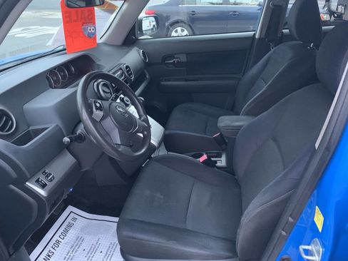 Used 2011 Scion xB image 14