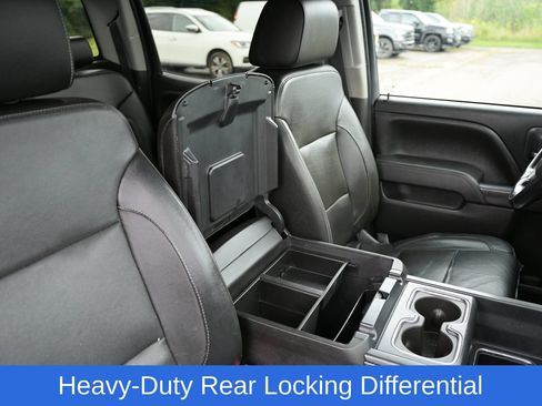 Used 2018 Chevrolet Silverado 1500 LTZ AWD/4WD image 40