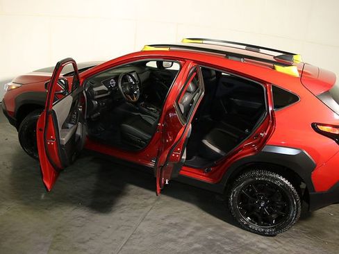 Used 2024 Subaru Crosstrek 2.5i Wilderness w/ Crosstrek Mirror Package image 5