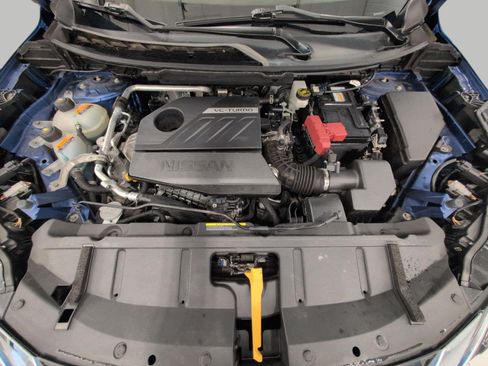 Used 2023 Nissan Rogue SV AWD/4WD image 9
