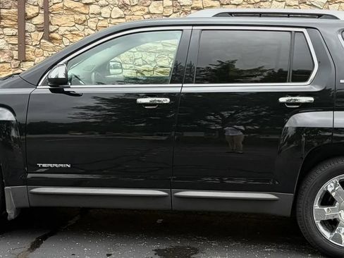 Used 2012 GMC Terrain SLT w/ Chrome and Technology Package AWD/4WD image 8