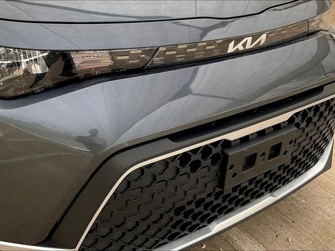 Used 2024 Kia Soul LX w/ Option Group 015 image 28