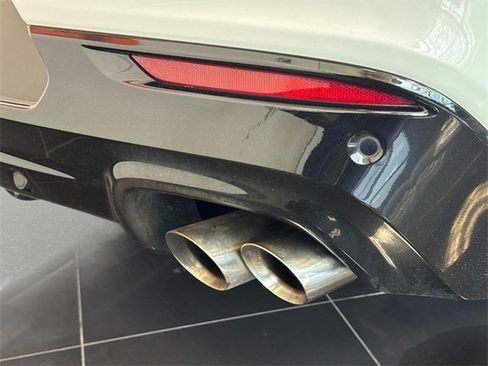 Used 2017 Chevrolet SS image 28