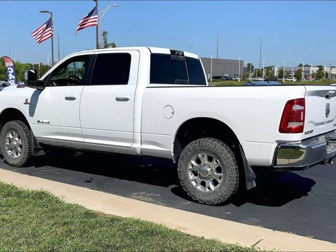 Used 2023 RAM 3500 Laramie AWD/4WD image 2