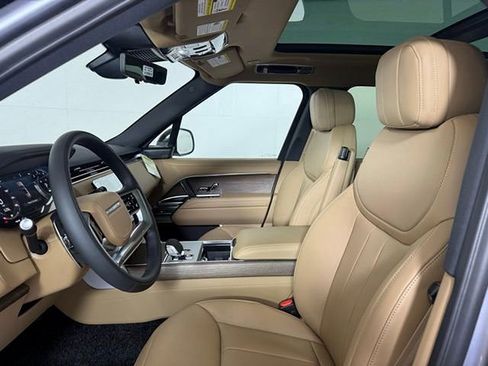 Certified 2025 Land Rover Range Rover SE AWD/4WD image 29