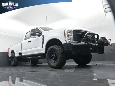 Used 2023 Ford F250 XL w/ XL Off-Road Package image 17