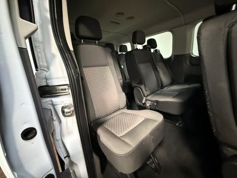 Used 2023 Ford Transit 350 XLT image 17
