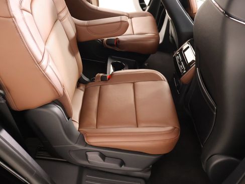 New 2026 Lincoln Aviator Reserve AWD/4WD image 16