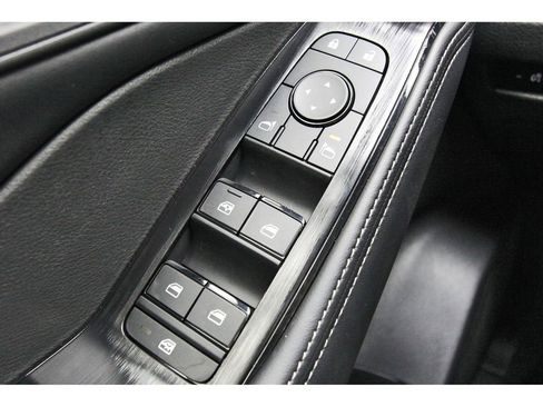New 2026 Nissan Rogue SV FWD image 15