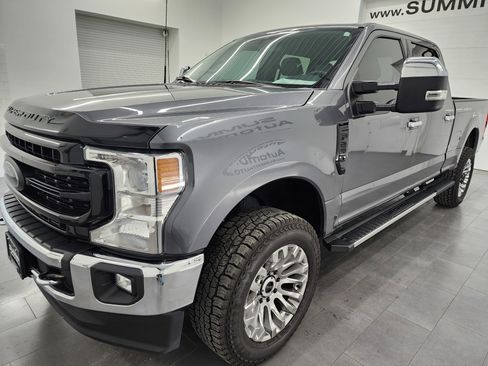 Used 2022 Ford F250 XLT w/ XLT Premium Package image 7
