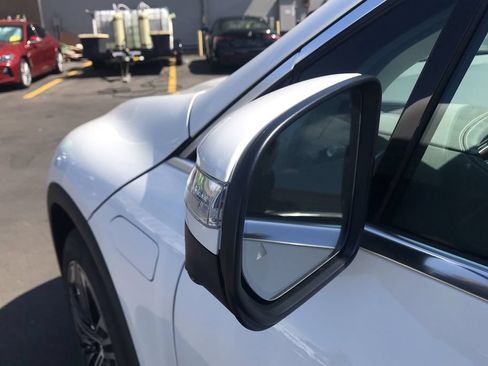 Used 2023 Mercedes-Benz EQS 450+ SUV image 9