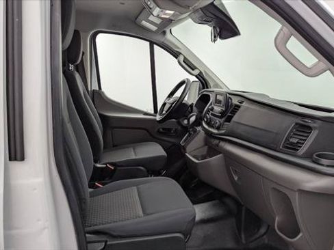 Used 2024 Ford Transit 250 Low Roof w/ Exterior Upgrade Package RWD image 18